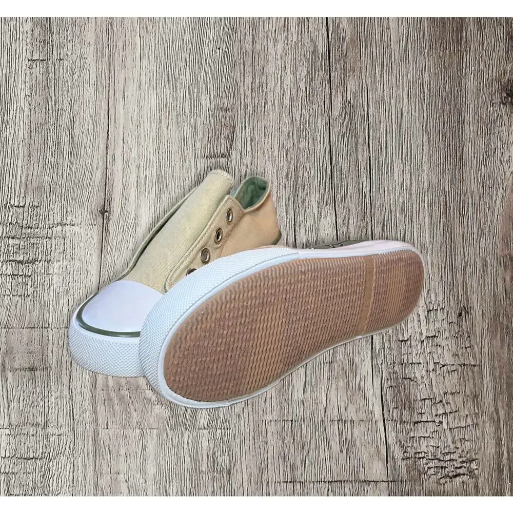 Lily‎ and Dan kids alligator shoes size 9/10